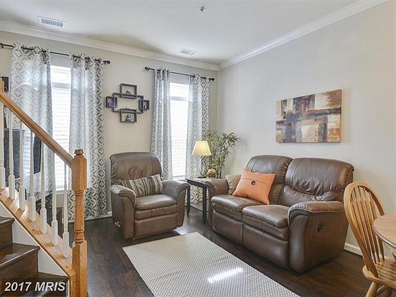 4th image of 7113 Little Thames Dr #207