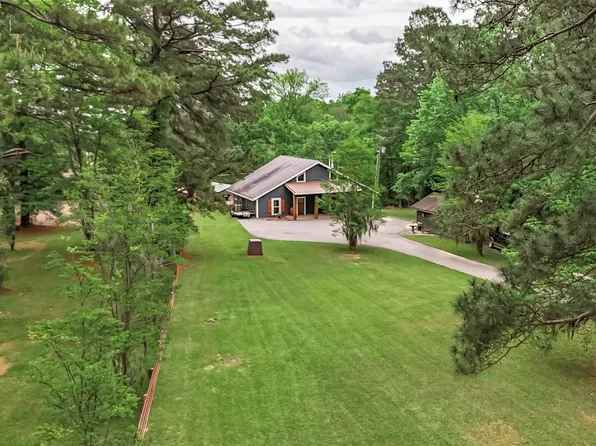 504 Moore Rd, Elm Grove, LA 71051