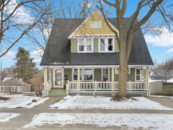 221 High St, West Chicago, IL 60185