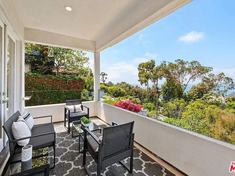 7782 Lookout Dr — Photo 43