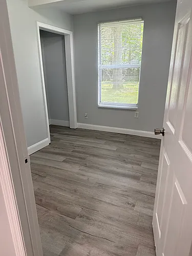 1612 Montgomery Ave Photo 1