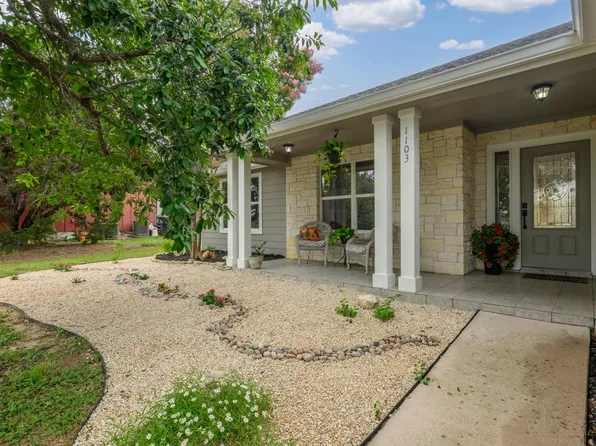 1103 Larkhall Dr, Spicewood, TX 78669