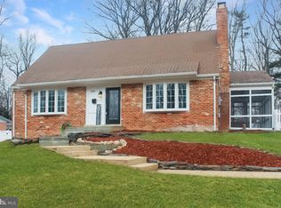 8614 London Ct, Springfield, VA 22151