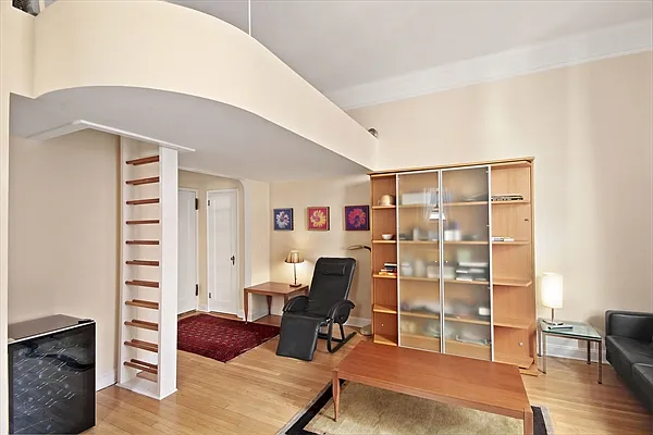 Sold by Citi Habitats | media 10