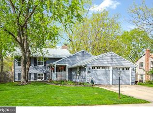 1109 Coopers Kill Rd, Cherry Hill, NJ 08034