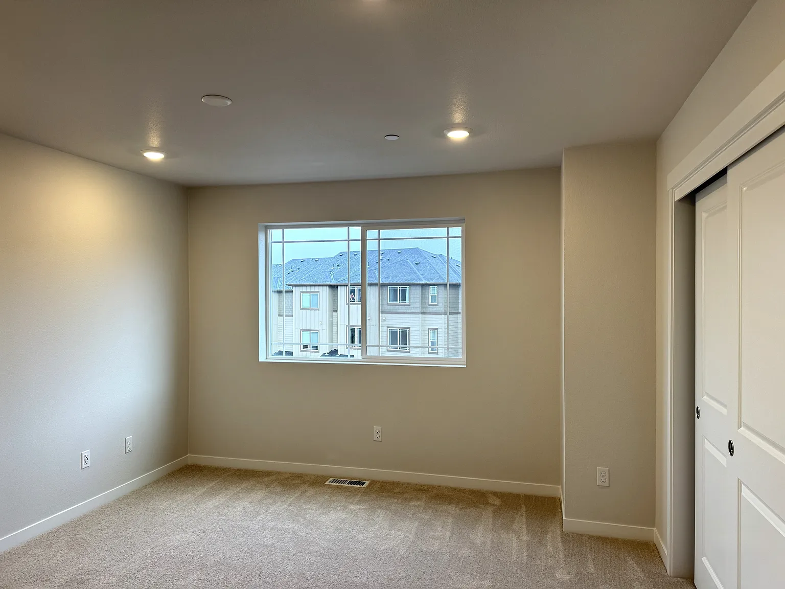 15083 NW Ethel Lane - 1 — Photo 3