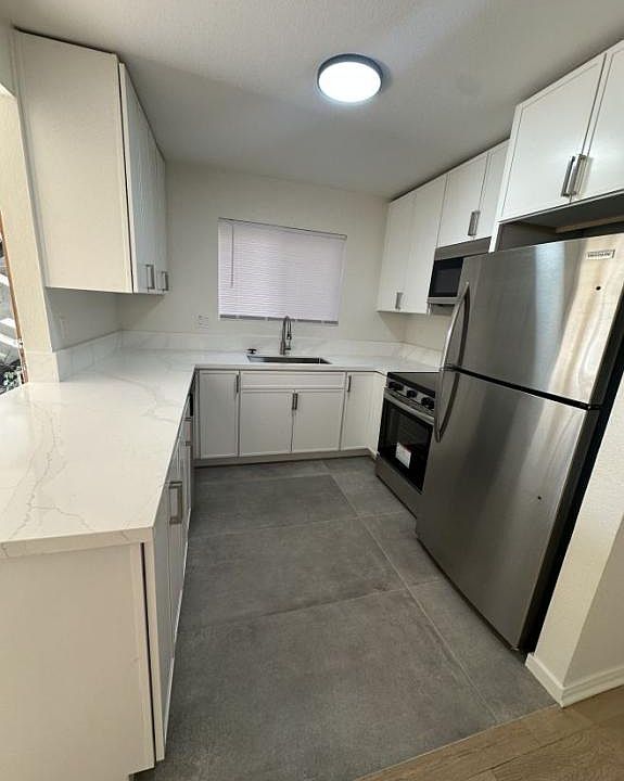 1st image of 830 W Lincoln Ave Unit 172