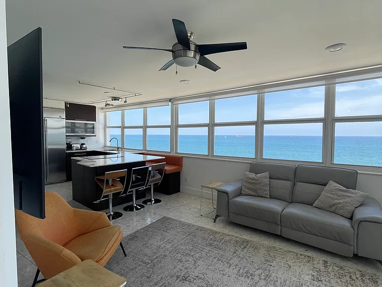 209 N Fort Lauderdale Beach Blvd #12 — Photo 5