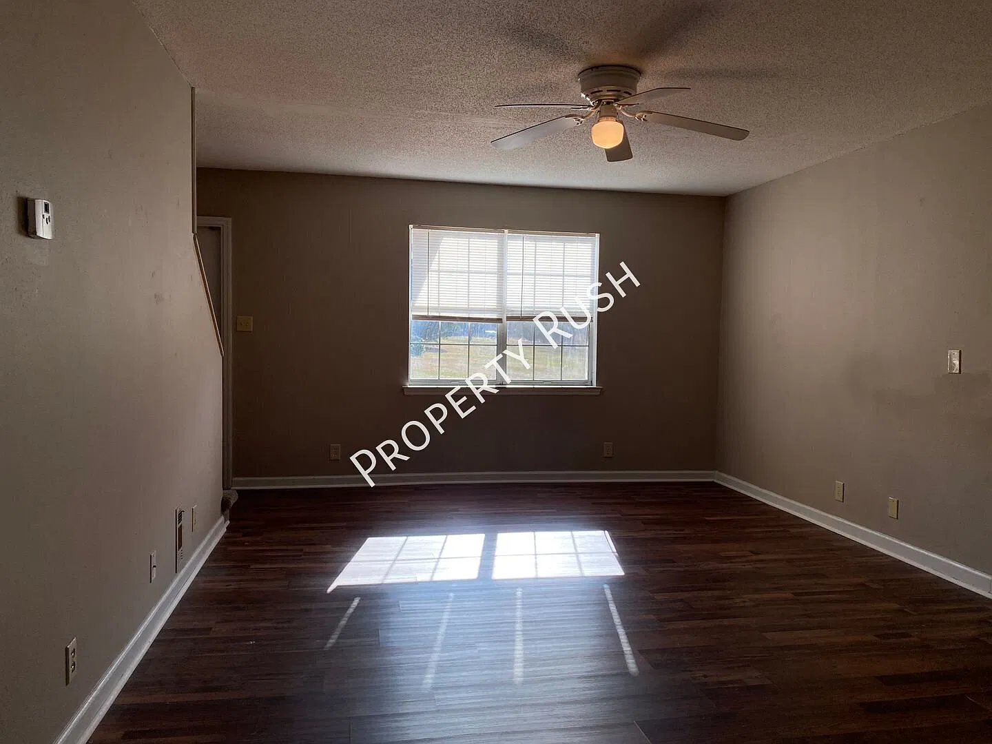 56 Bell Rd. "B" - Charming 2 bed/1.5 bath rental in Lafayette, GA! $1,050/mo. — Photo 3