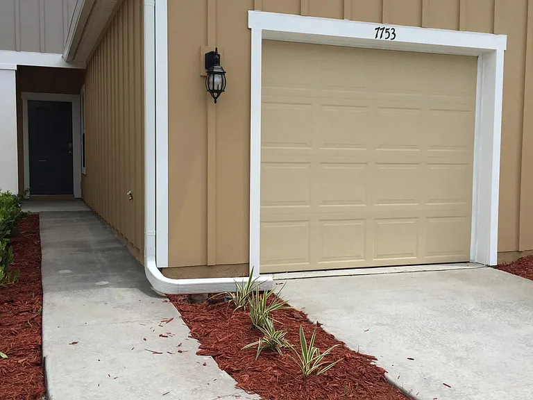 7751 Legacy Trl — Photo 21