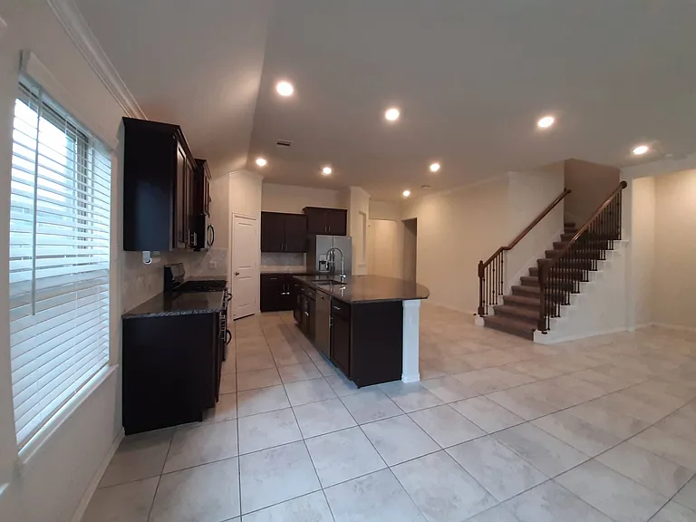 1514 Ancient Oak Ln — Photo 66