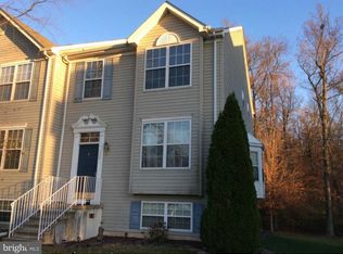 334 N Barrington Ct, Newark, DE 19702