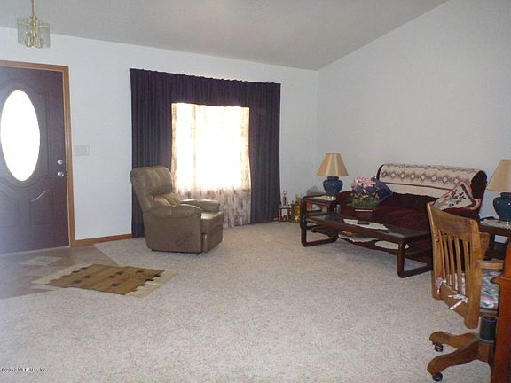 2nd image of 5717 Crater Lake Cir N