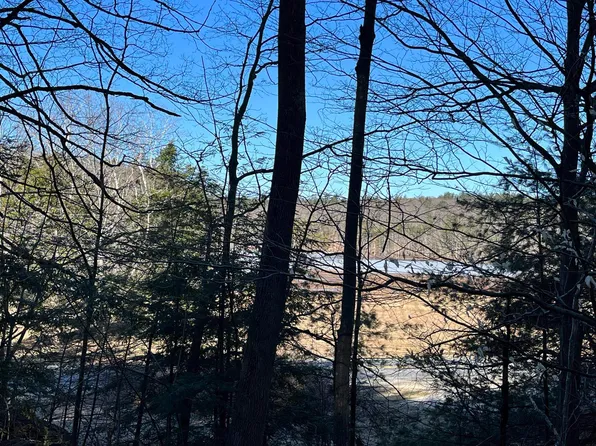000 Evergreen Road, Hancock, NH 03449
