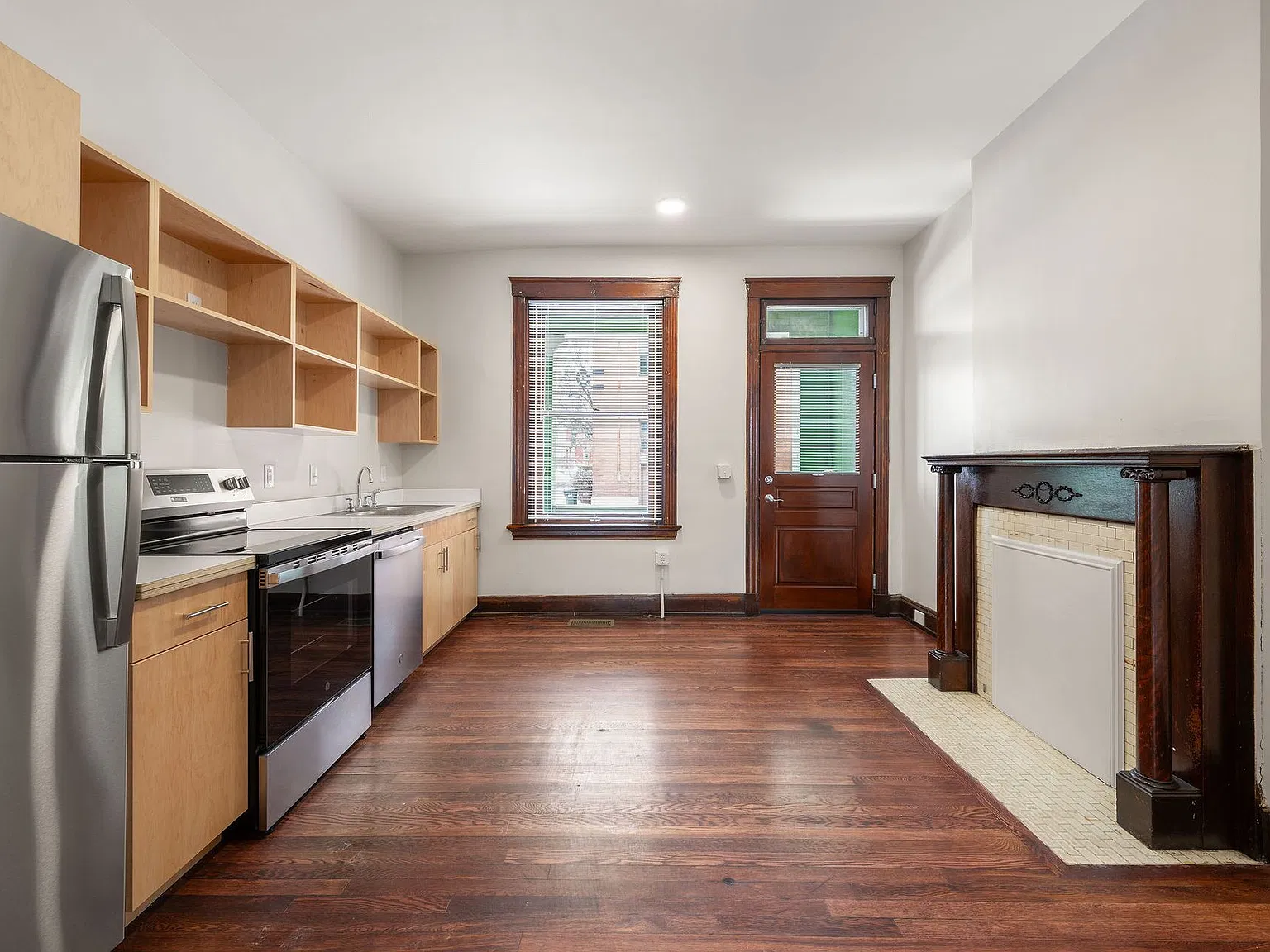3570 Montgomery Apartments — Photo 3