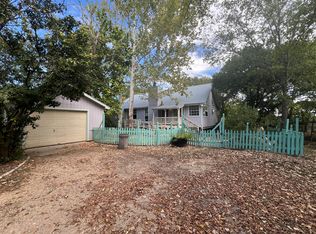 201 N Church St, Salado, TX 76571