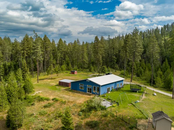 2559 United Copper Mine Rd #F, Chewelah, WA 99109