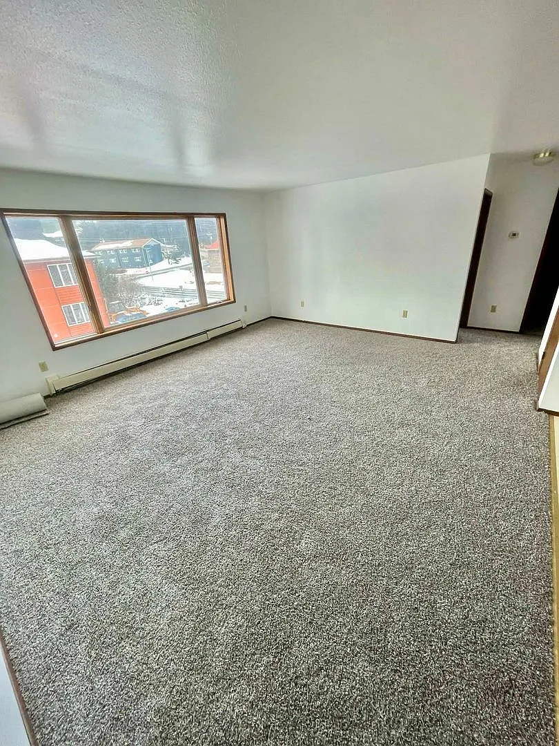 Building Photo - 1116 Selief Ln