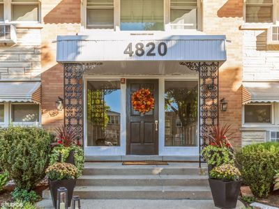 4820 Conrad St APT 205, Skokie, IL, 60077