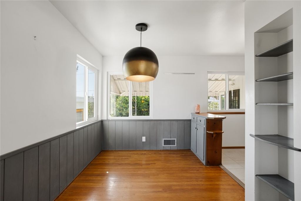 1901 Heidleman Rd, Los Angeles, CA - More