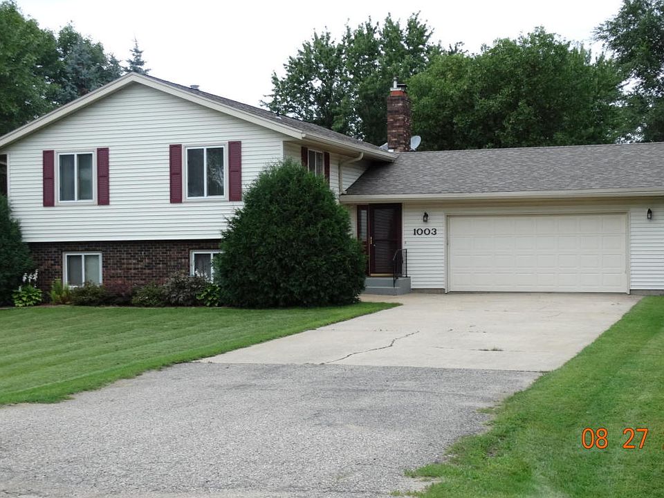 1st image of 1003 Donna Dr NW