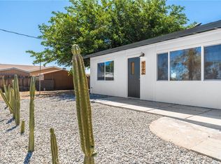 5065 Joshua Tree Ln, Phelan, CA 92371