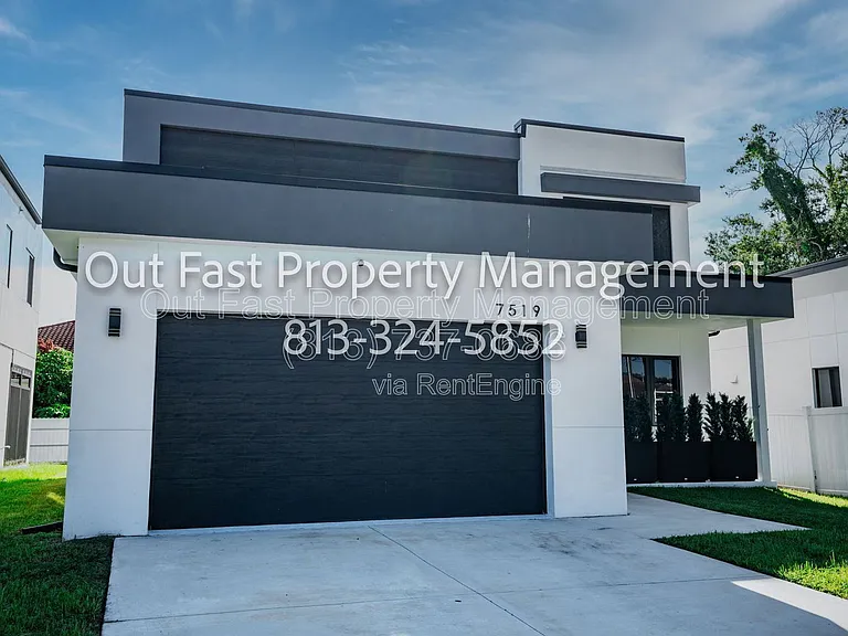 7519 N Coolidge Ave — Photo 1