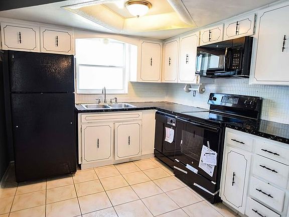 4th image of 3112 Elkridge Dr