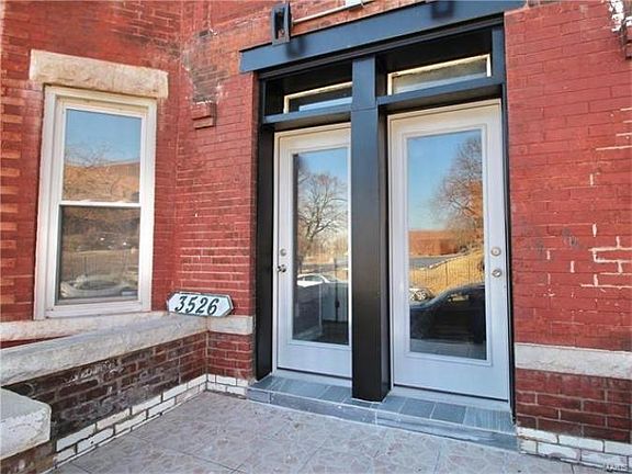 4th image of 3526 Vista Ave #A
