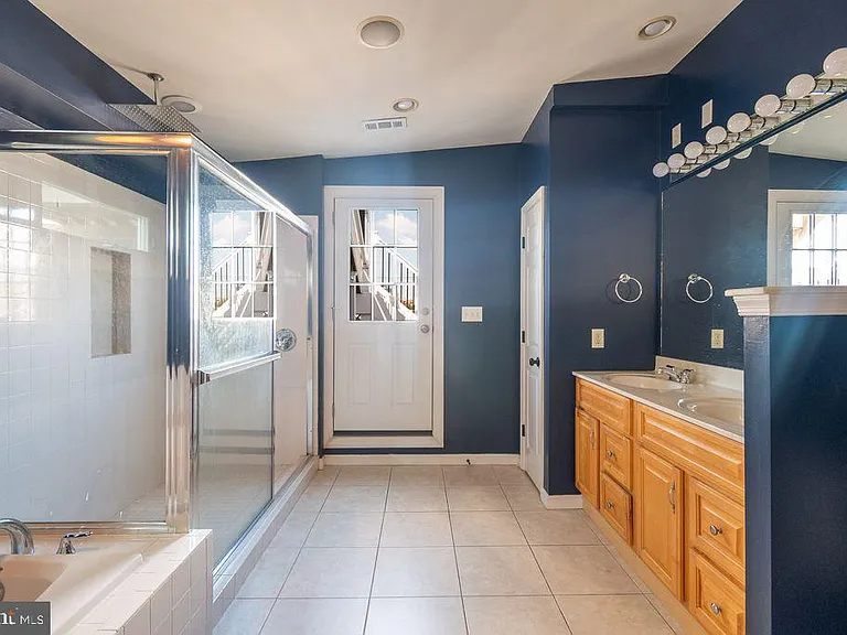 414 S Wolfe St — Photo 16