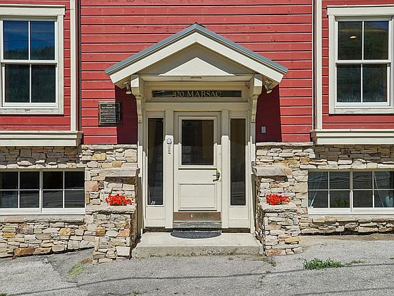 3rd image of 420 Marsac Ave