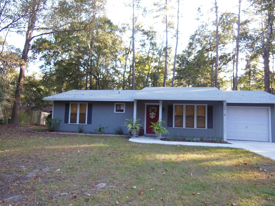 1st image of 2919 NW 43rd Ave