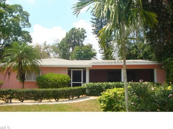 2468 Woodland Blvd, Fort Myers, FL 33907