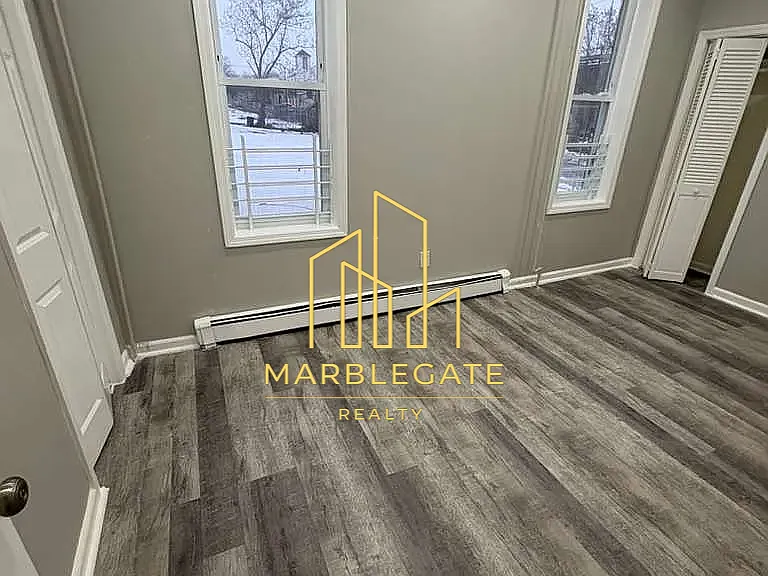 367 Morris Ave #22 — Photo 9
