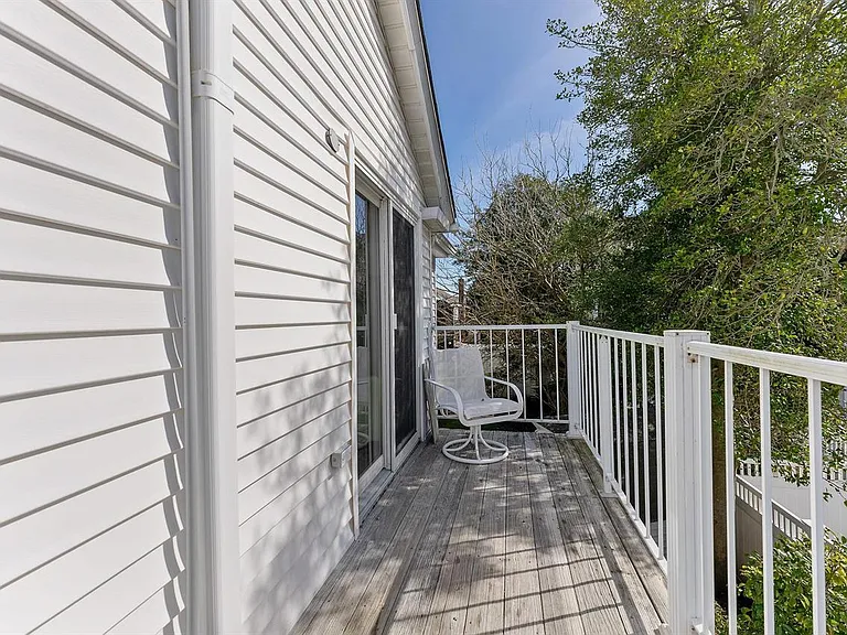 4 S Brunswick Ave — Photo 27