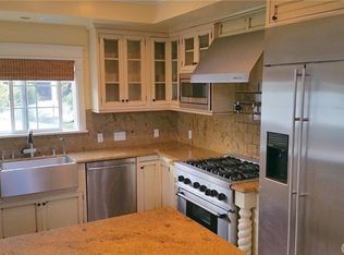 708 1/2 Avocado Ave #2, Corona Del Mar, CA 92625