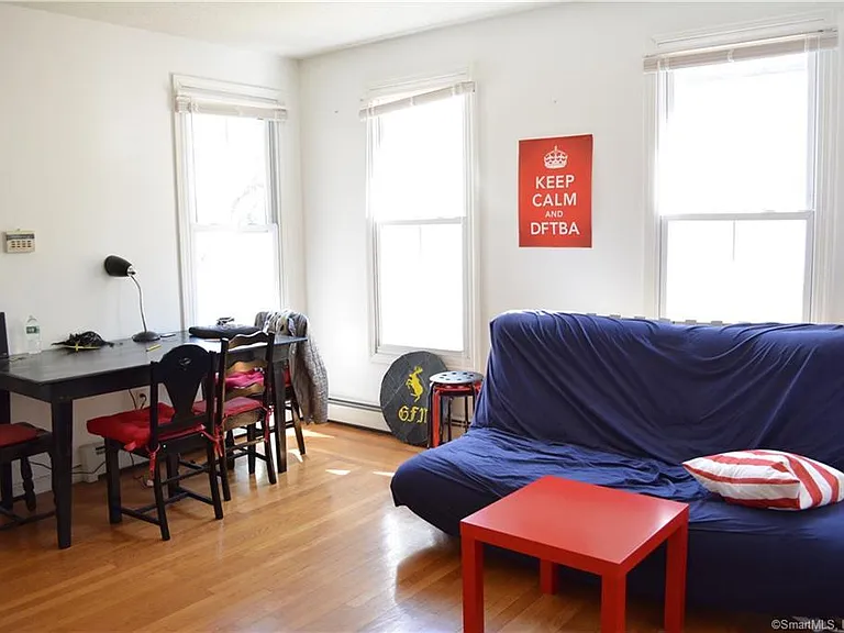 58 Mansfield St #2 — Photo 2