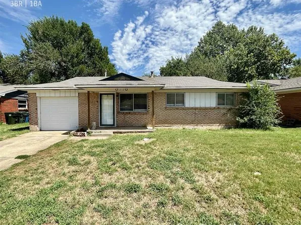 1212 McGregor Dr, Midwest City, OK 73130