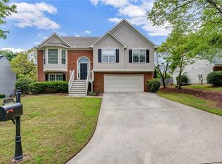 305 Chesapeake Rdg, Woodstock, GA 30189