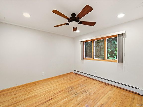 5th image of 2554 Linden Lane