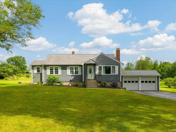 342 County Road, Woodstock, CT 06281