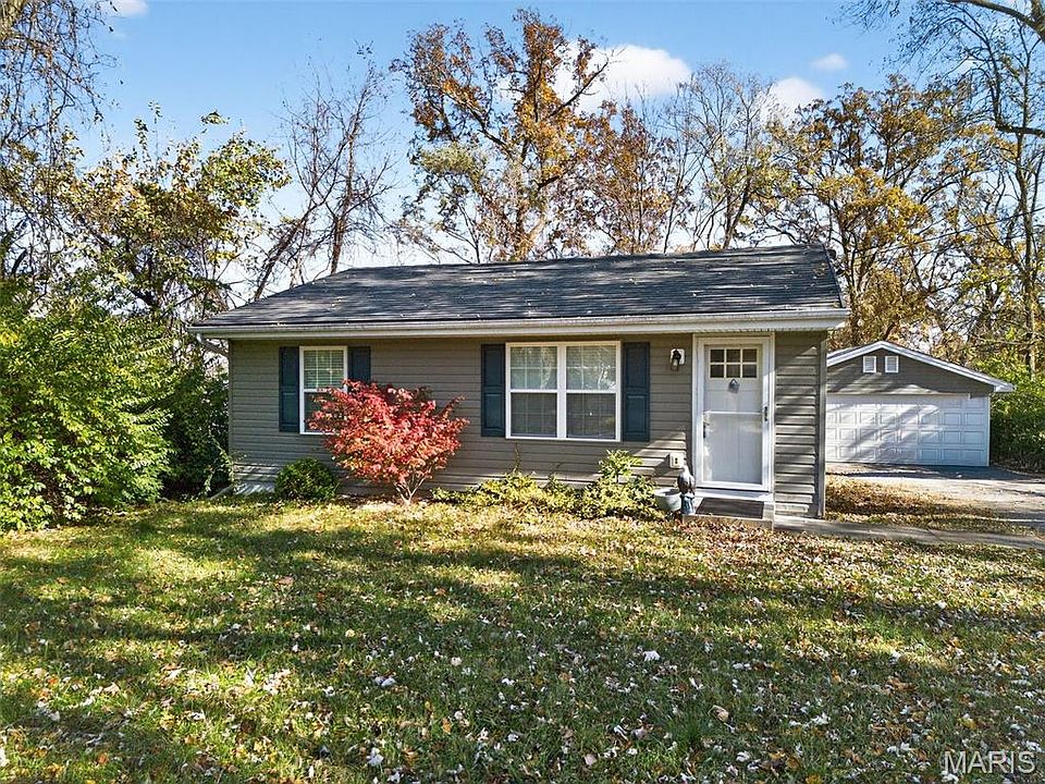 1st image of 146 Diekamp Ln