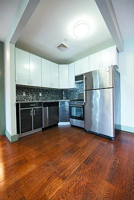 Rented by Brooklyn Group | media 11