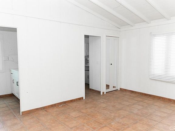 3rd image of 357 Mermaid St #B
