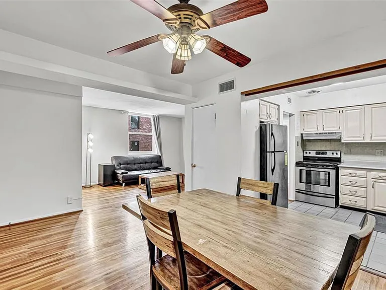 7571 Wellington Way #2B — Photo 2