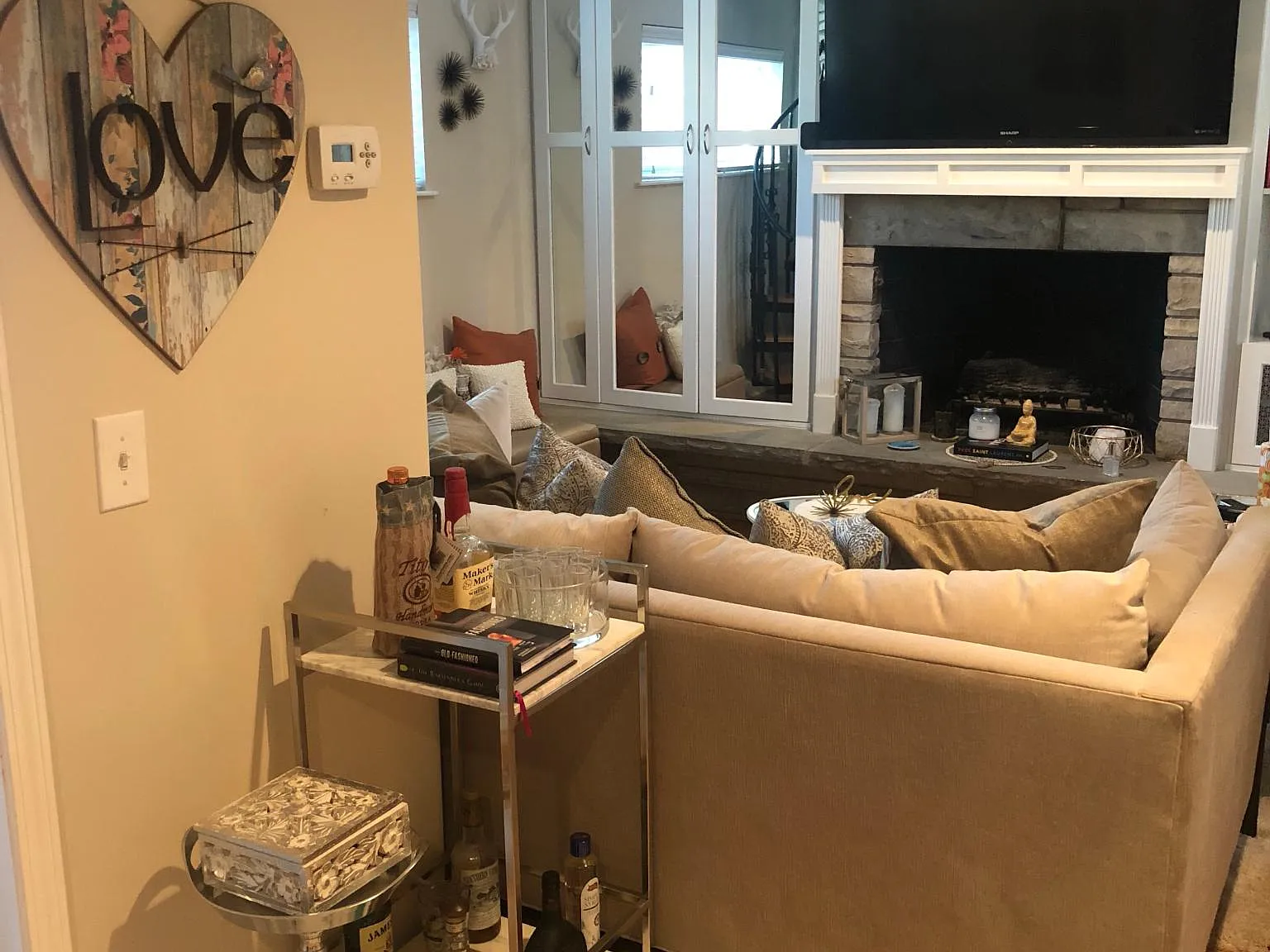 1 bed, 1.5 bath, $1,800 — Photo 2
