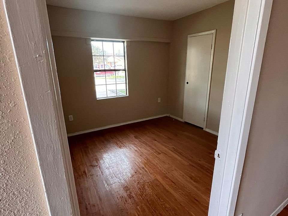 102 South Holland Avenue 102 S Holland Ave Mission TX Zillow