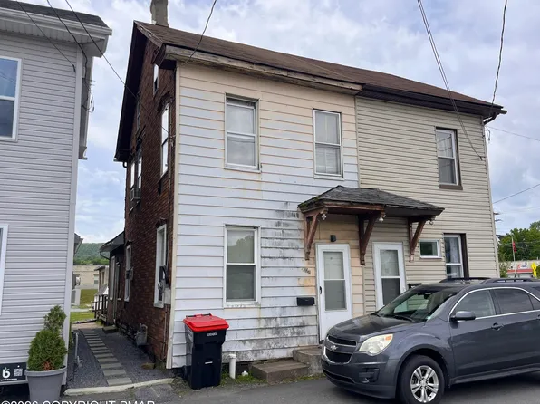 207 N Main Ln, Lehighton, PA 18235