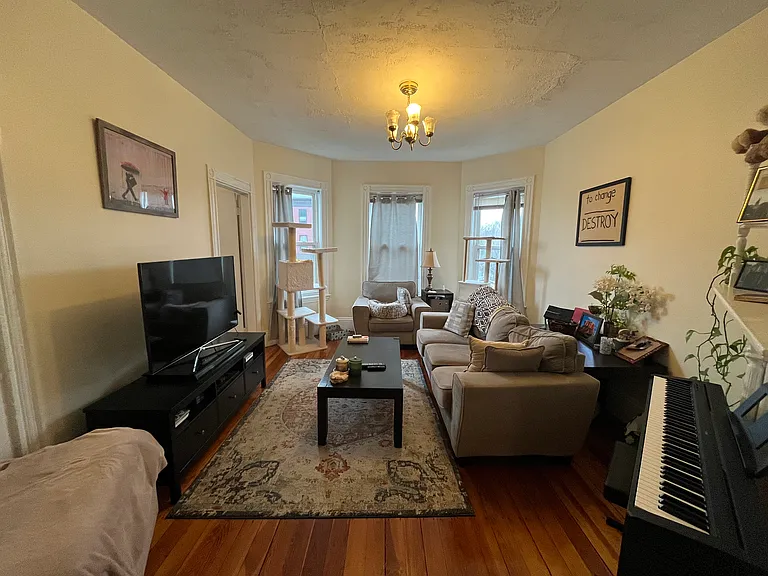 82 Hyde Park Ave #2 — Photo 1