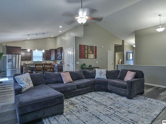 2nd image of 17116 Joanne Dr